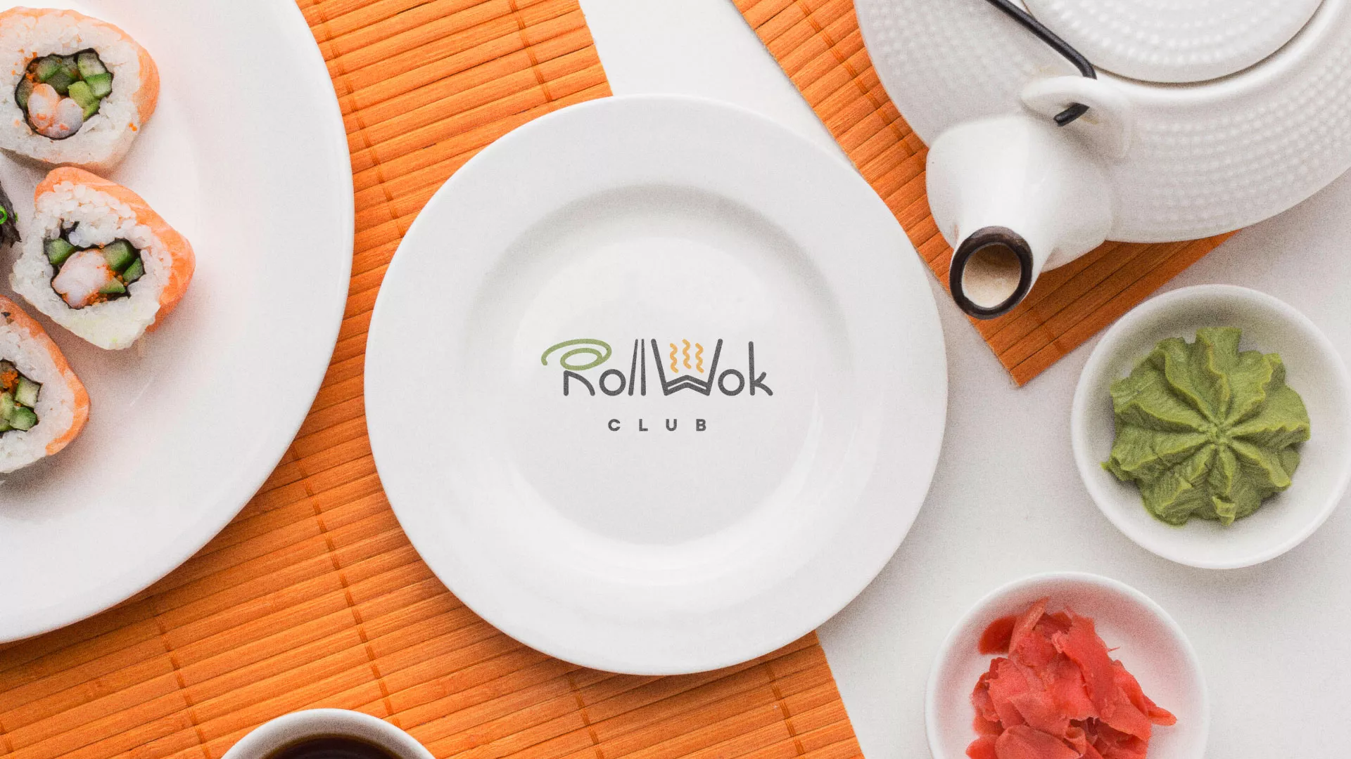 Разработка логотипа и фирменного стиля суши-бара «Roll Wok Club» в Набережных Челнах